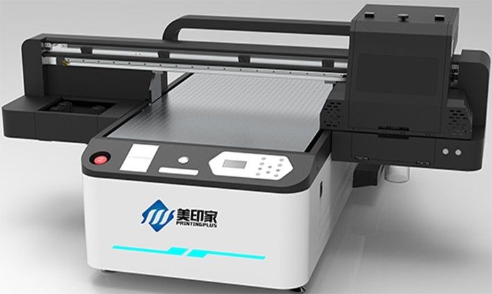 Impresora de cuchillo plano de inyección de tinta UV de 1440 DPI para impresión vibrante y precisa con tinta múltiple